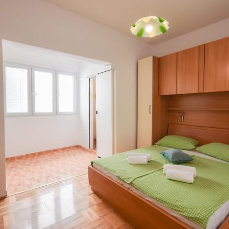 Apartmani Fistanic-Joskic Makarska Bagian luar foto